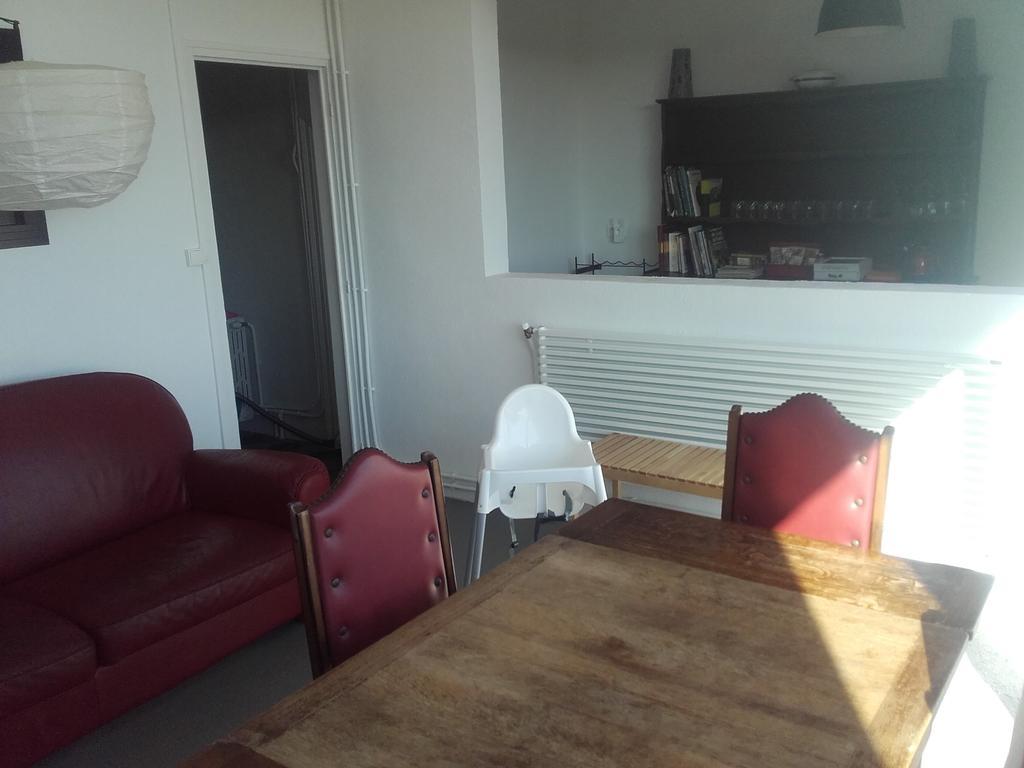 Chambre D'Hotes Avec Cuisine Commune - 5 Mns De Narbonne Cuxac-dʼAude المظهر الخارجي الصورة