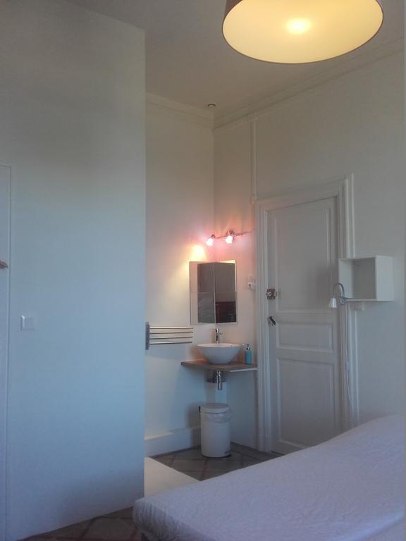 Chambre D'Hotes Avec Cuisine Commune - 5 Mns De Narbonne Cuxac-dʼAude المظهر الخارجي الصورة