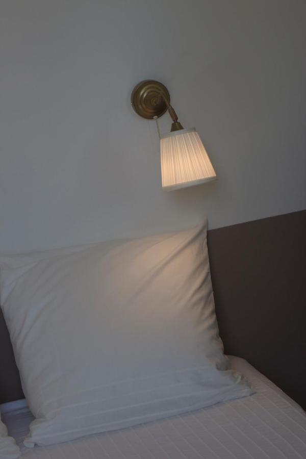 Chambre D'Hotes Avec Cuisine Commune - 5 Mns De Narbonne Cuxac-dʼAude المظهر الخارجي الصورة